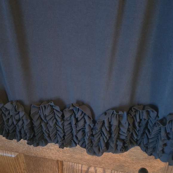 Black Dress with Ruffle Detail - Picture 3 of 4